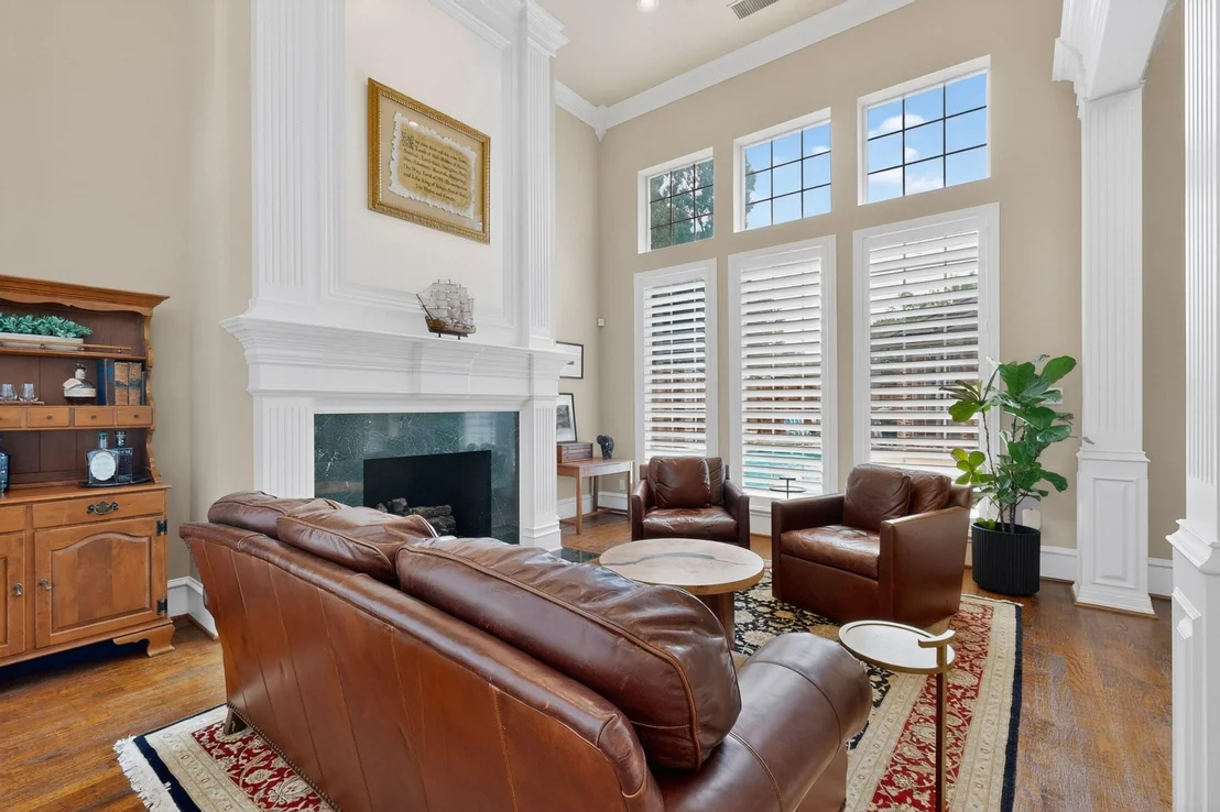 Photo of 5700 Walden Drive