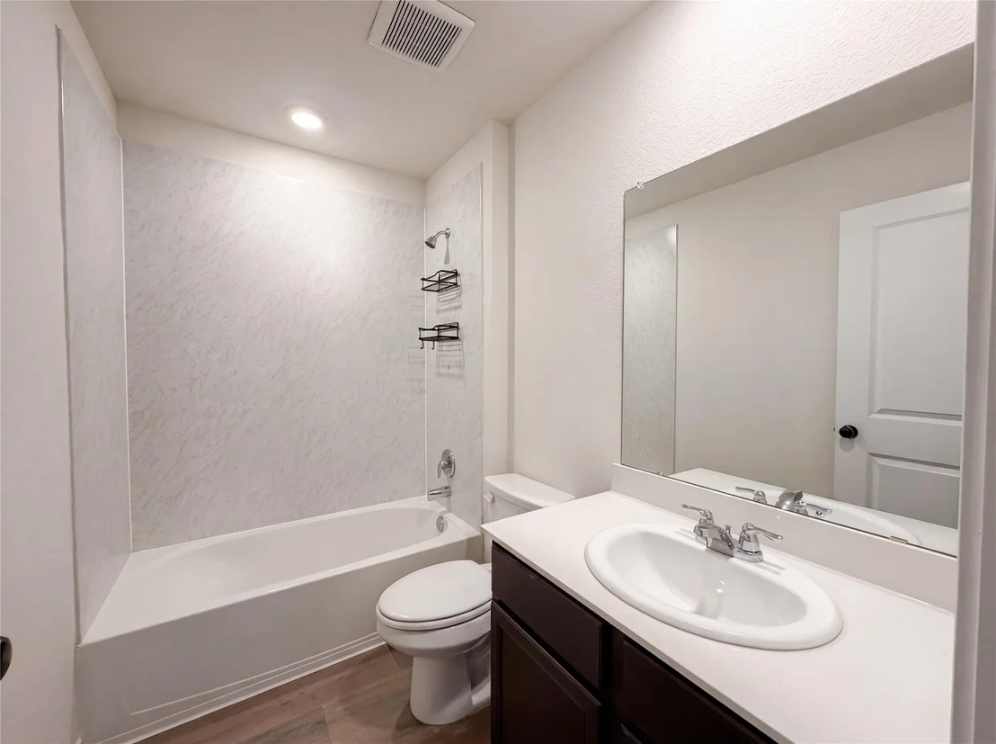 Photo of 6424 Waterfall Lane