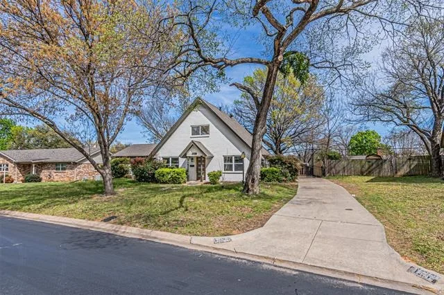 Photo of 1160 Harrison Lane