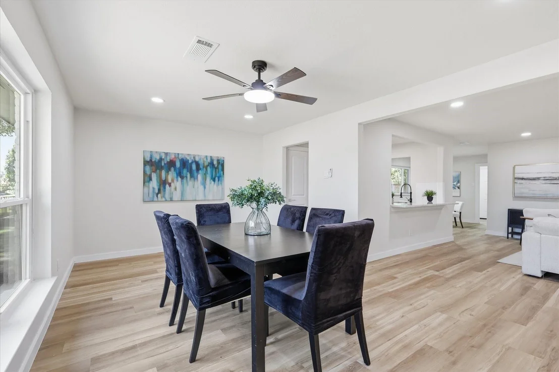 Photo of 419 Summit Drive