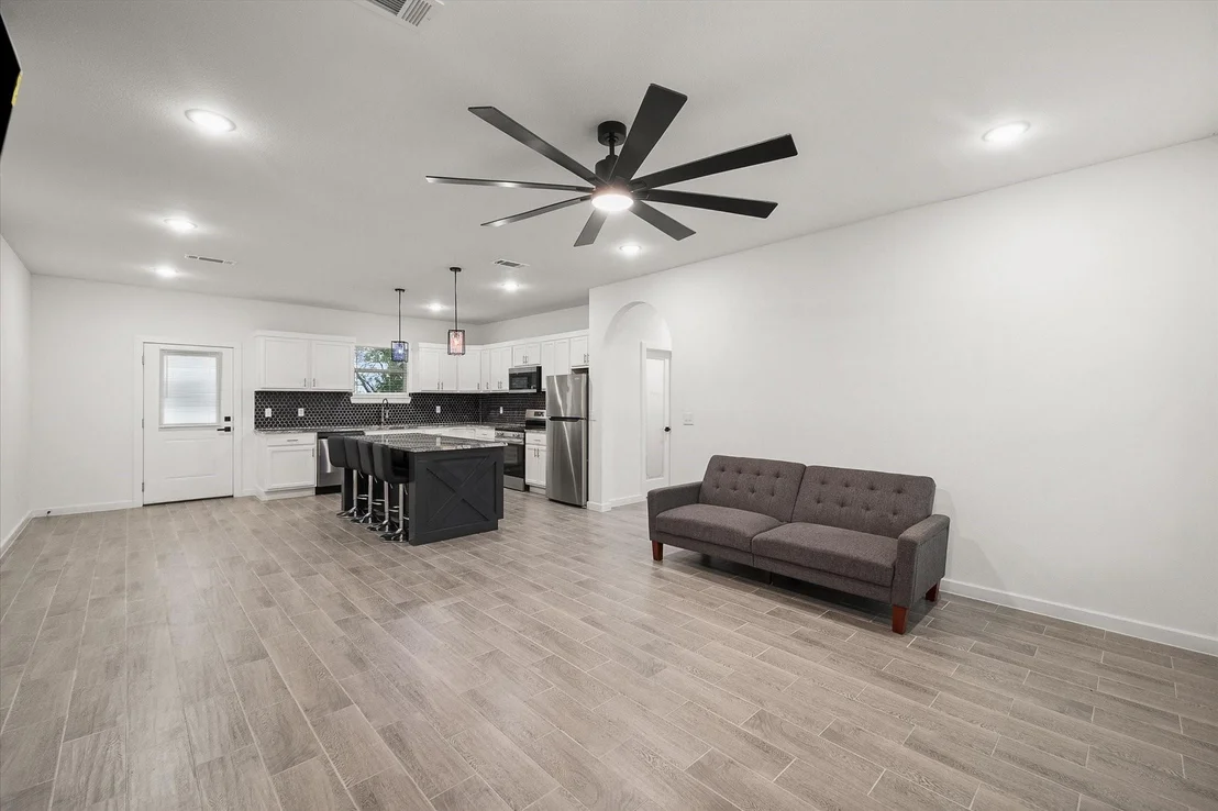 Photo of 6771 NW County Road 1146