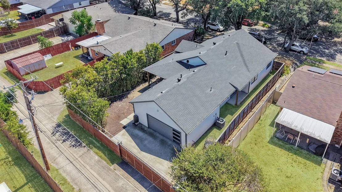 Photo of 10827 Wallbrook Drive