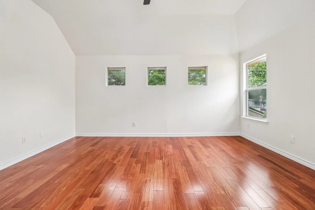 Photo of 526 Archer Drive