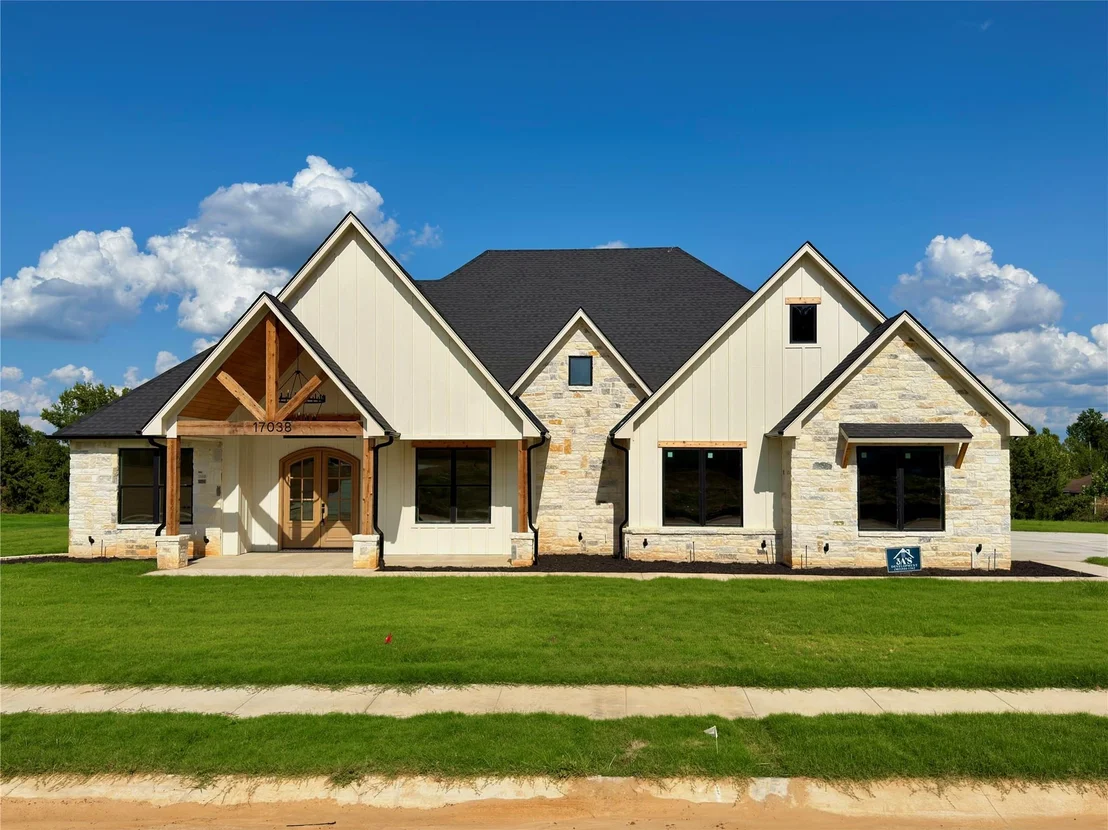 Photo of 17038 Woodcrest Circle