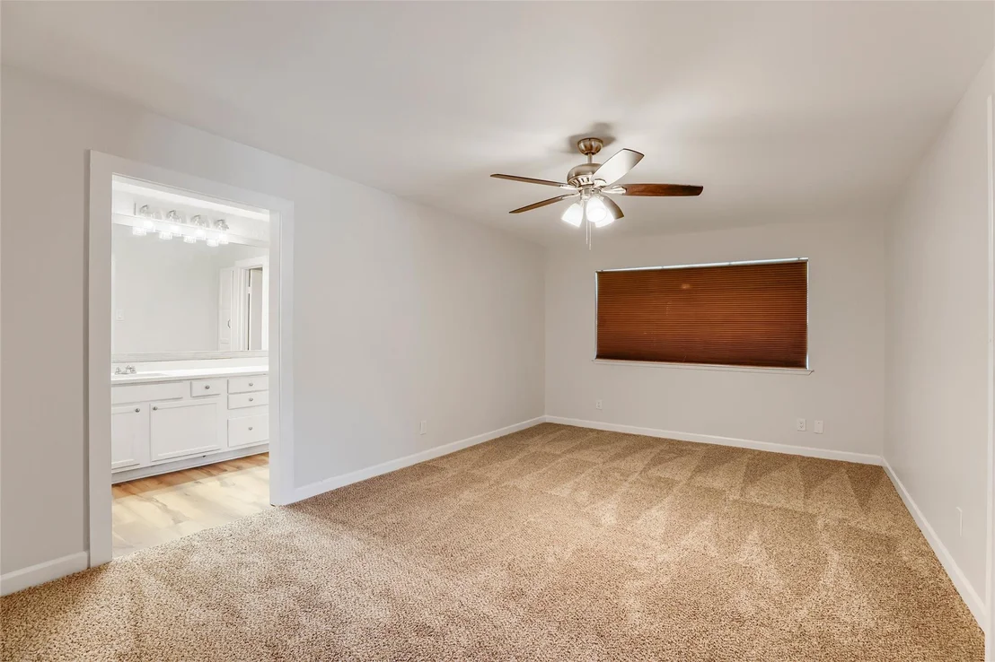 Photo of 6639 Roundrock Road