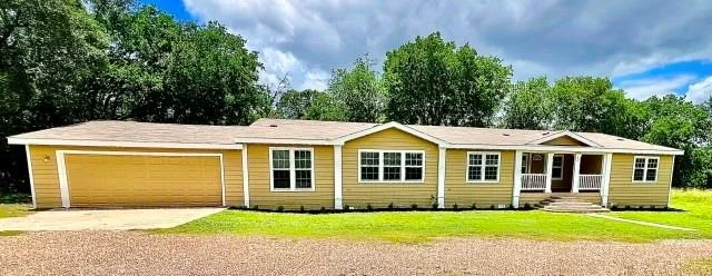 Photo of 614 County Road 3220