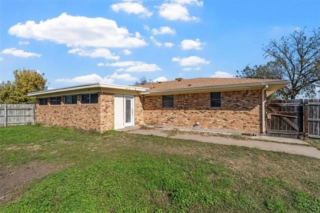 Photo of 309 N Orchard Drive