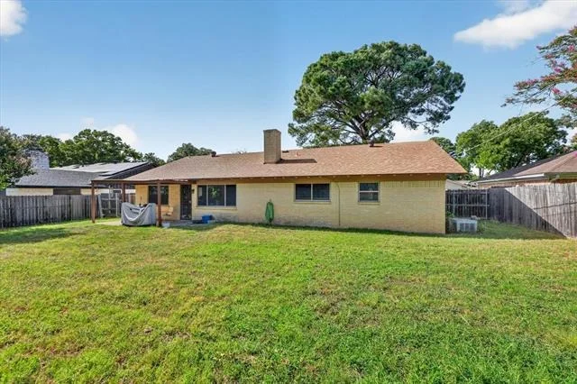 Photo of 7312 Vanessa Drive