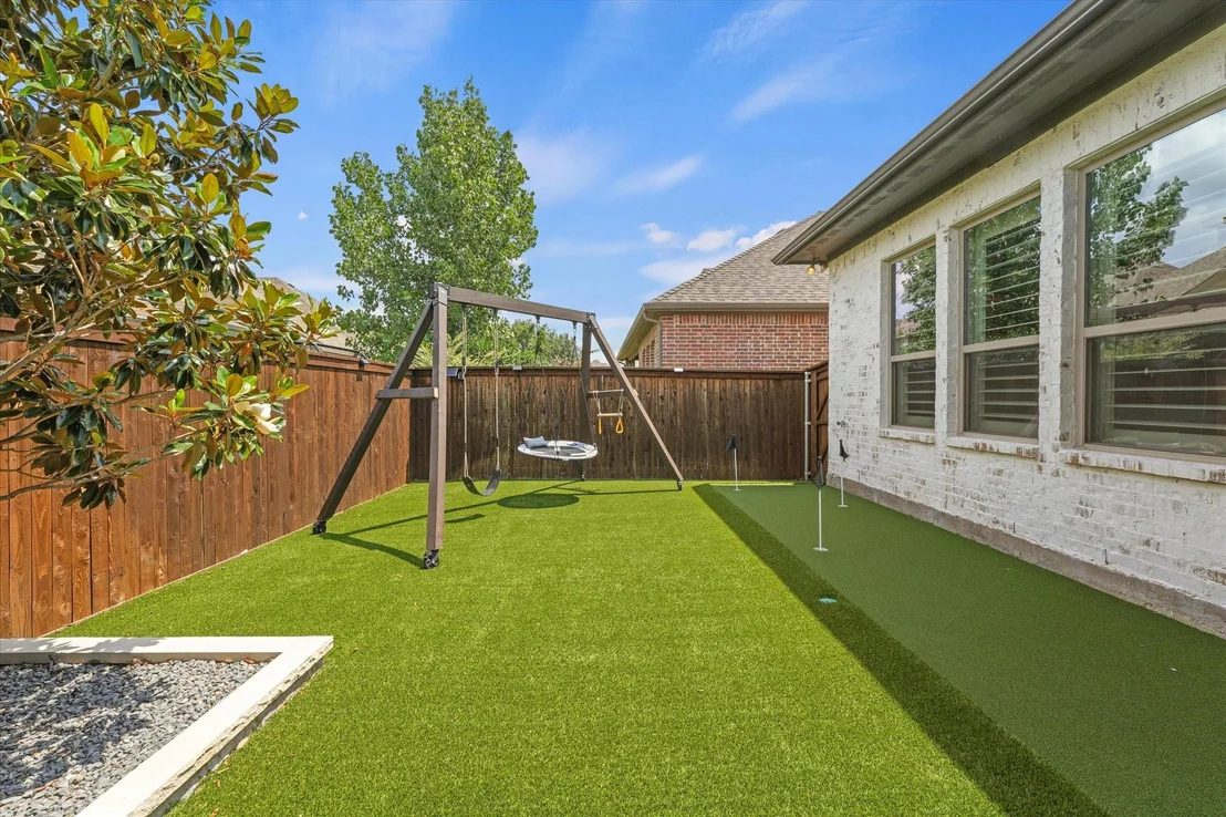 Photo of 1313 Grassland Drive