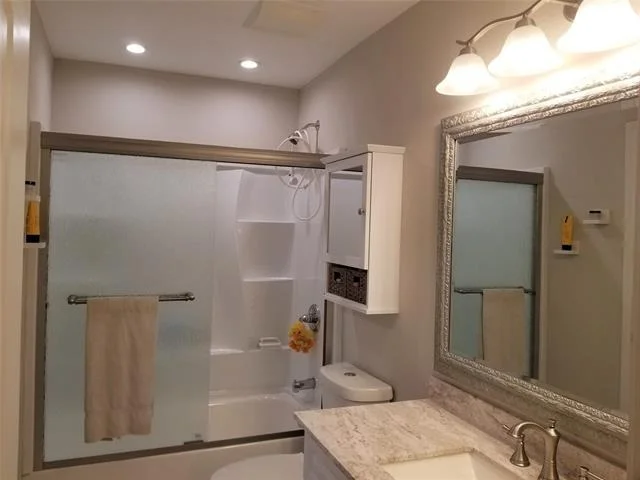Photo of 4602 Ebb Tide Drive