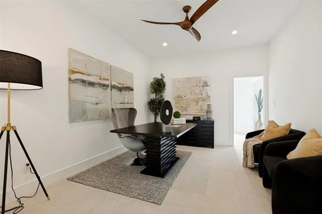 Photo of 2405 Mesa Drive