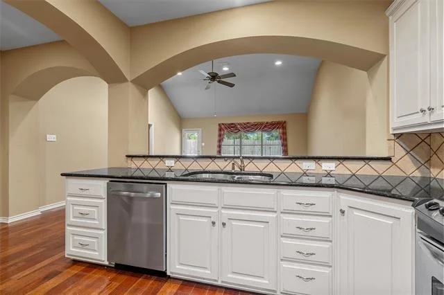 Photo of 9021 Darby Lane