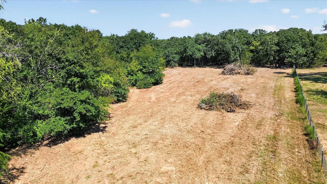 Photo of 1585 Jrc Road