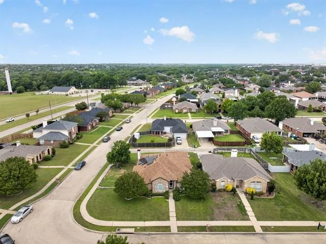 Photo of 2505 Ash Creek
