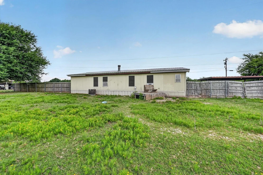 Photo of 8316 County Road 508