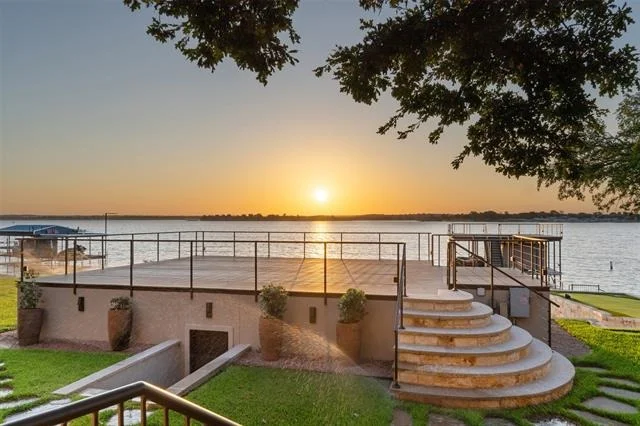 Photo of 12210 Lake Forest Drive