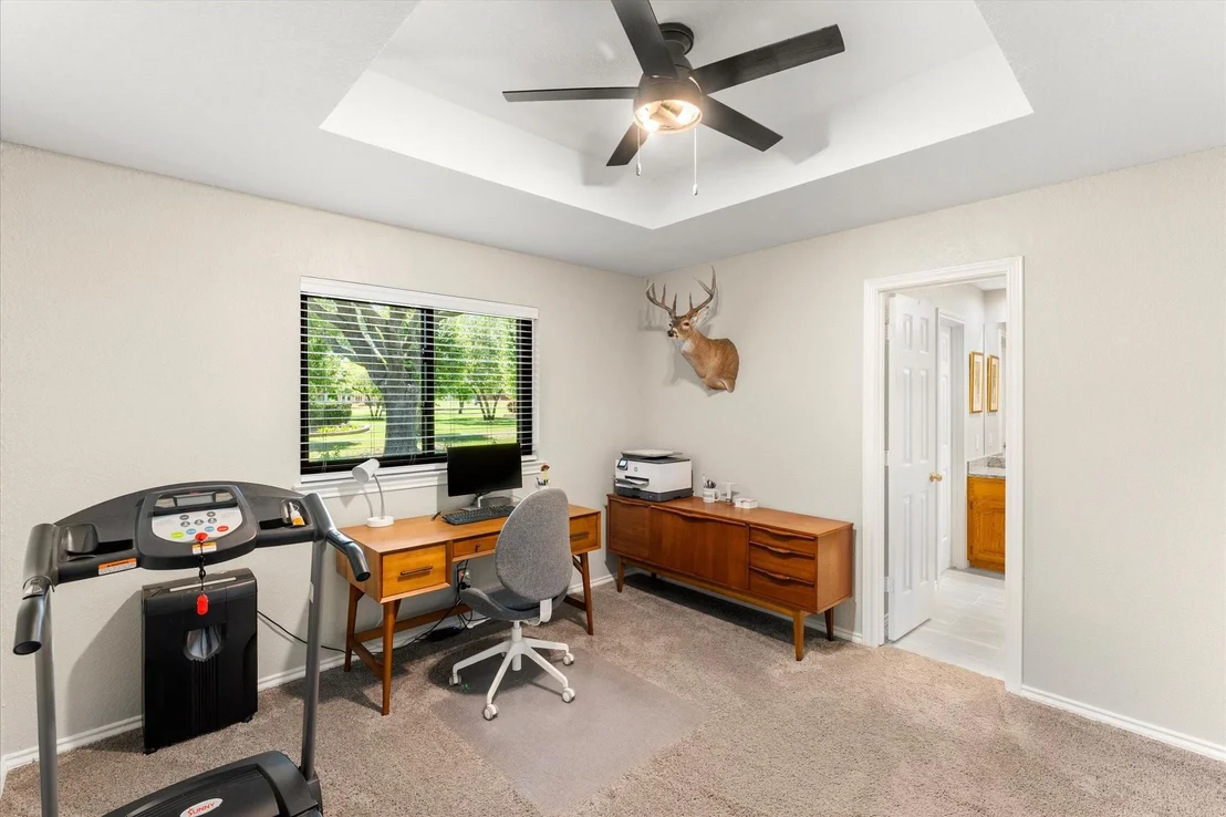Photo of 10612 Live Oak Drive