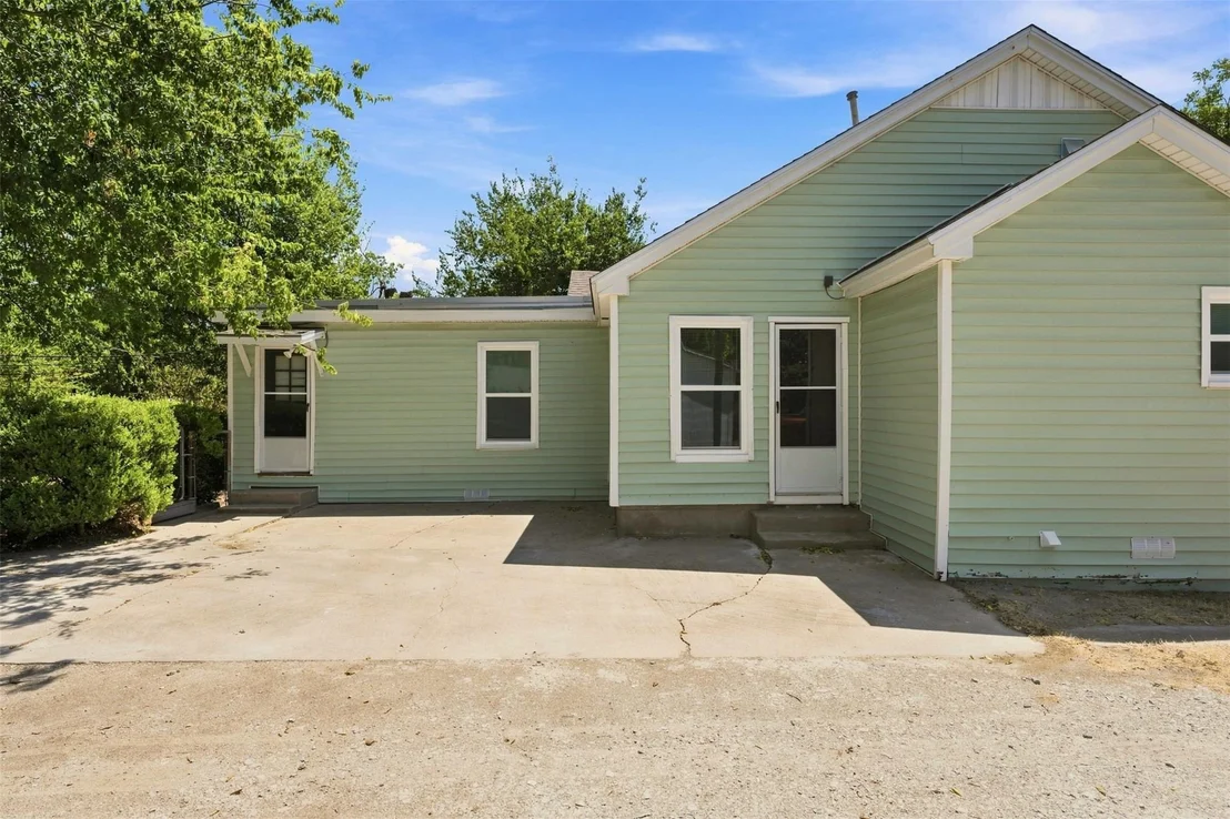 Photo of 711 N 35th Street