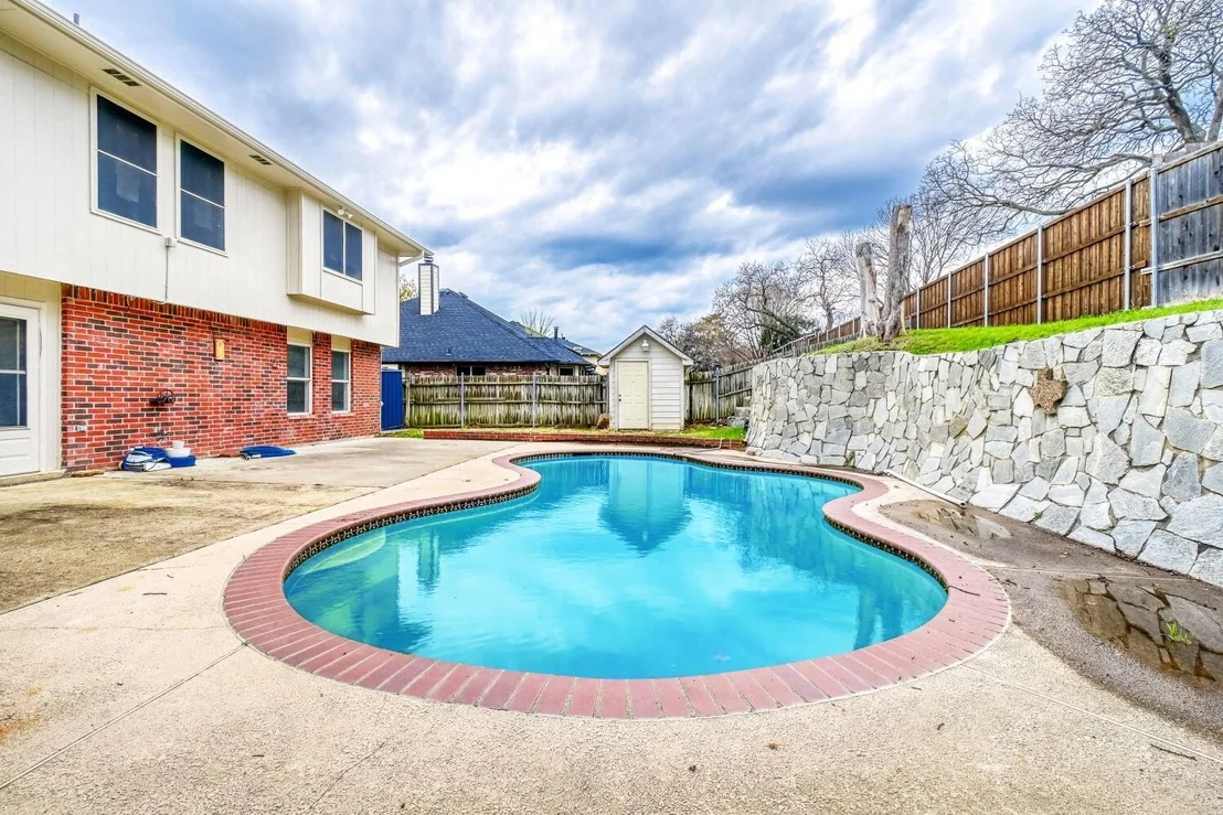 Photo of 2112 Meadowview Drive