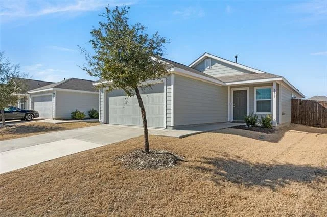 Photo of 7421 Gray Wolf Lane