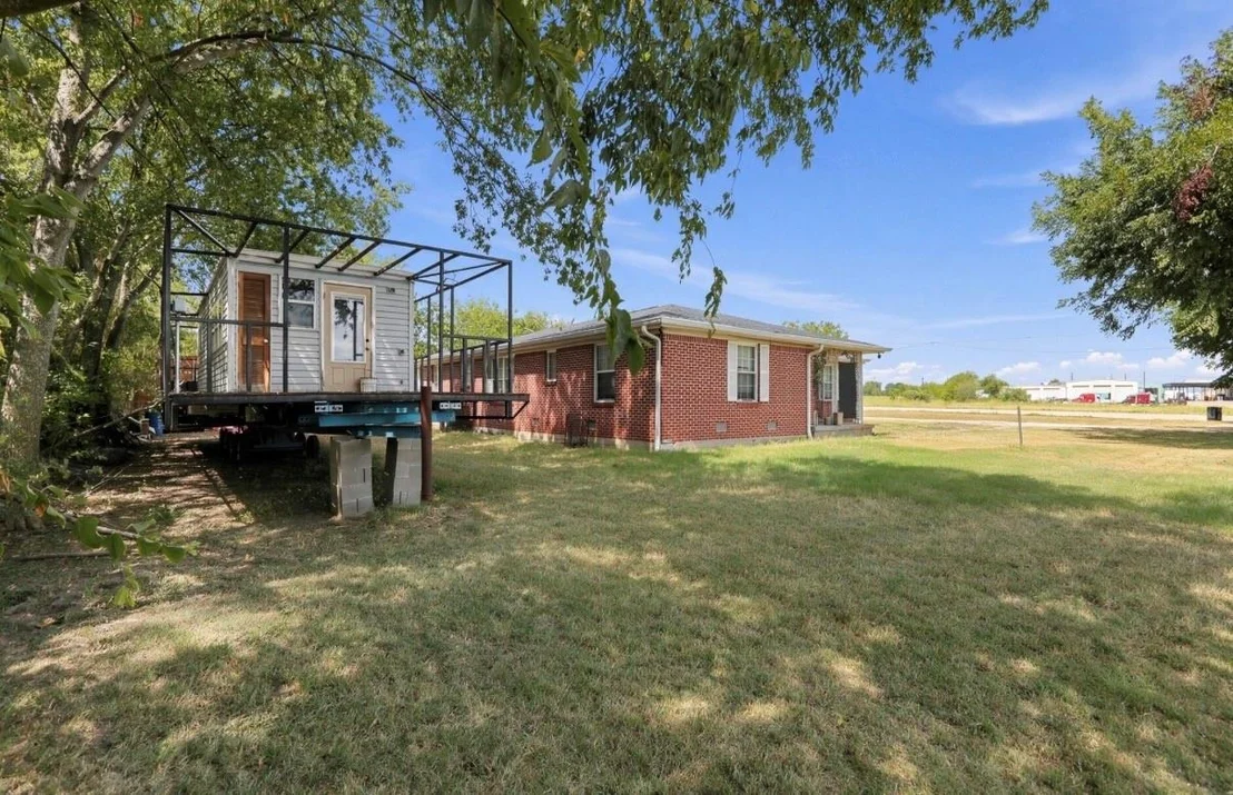 Photo of 535 Ross Road