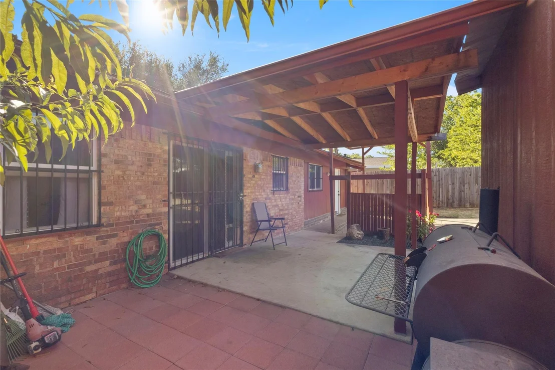 Photo of 1646 Savage Drive