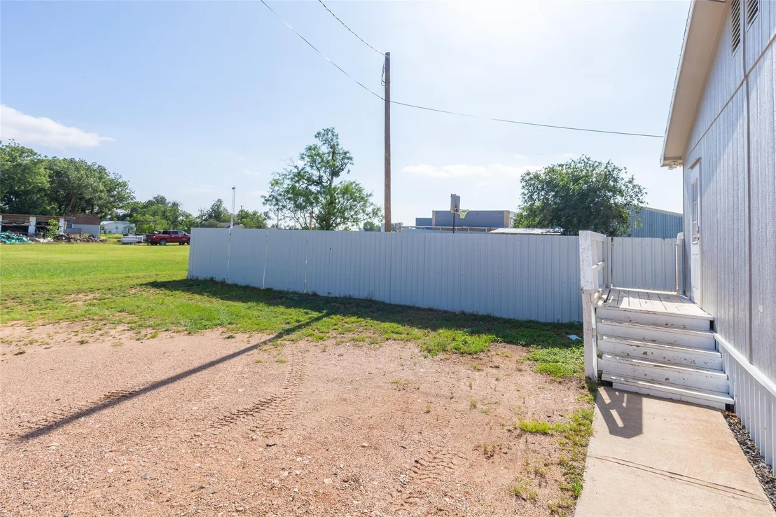 Photo of 401 Haynes Street