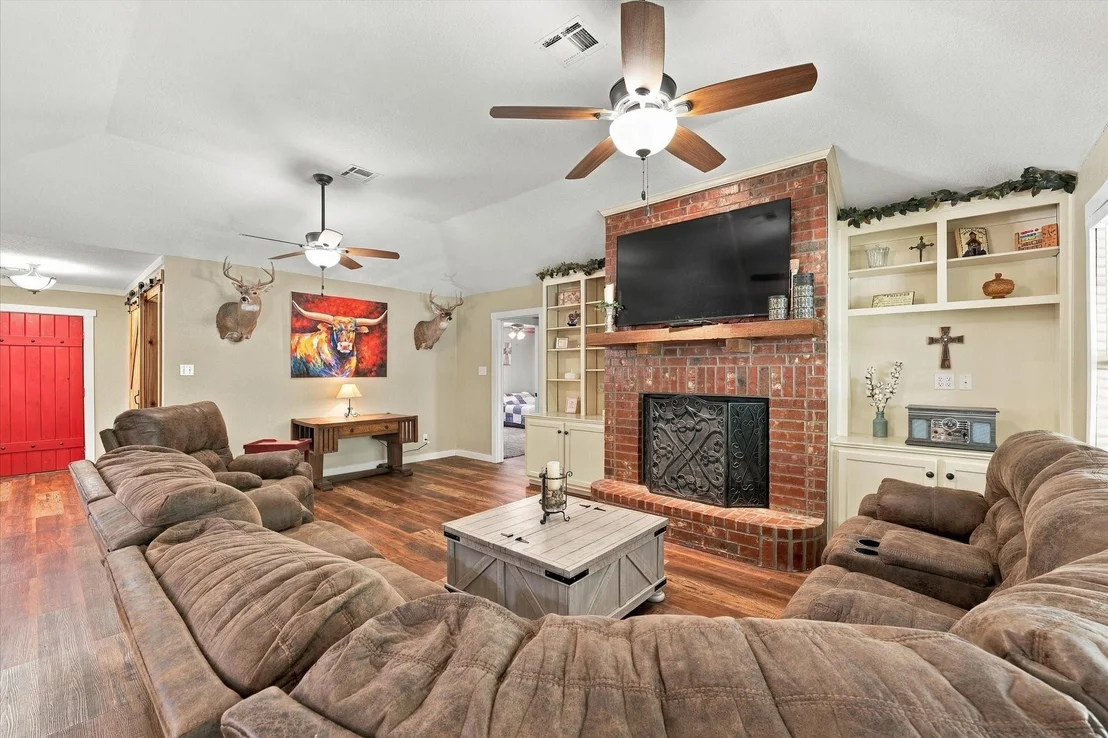 Photo of 1600 Fox Ridge Road