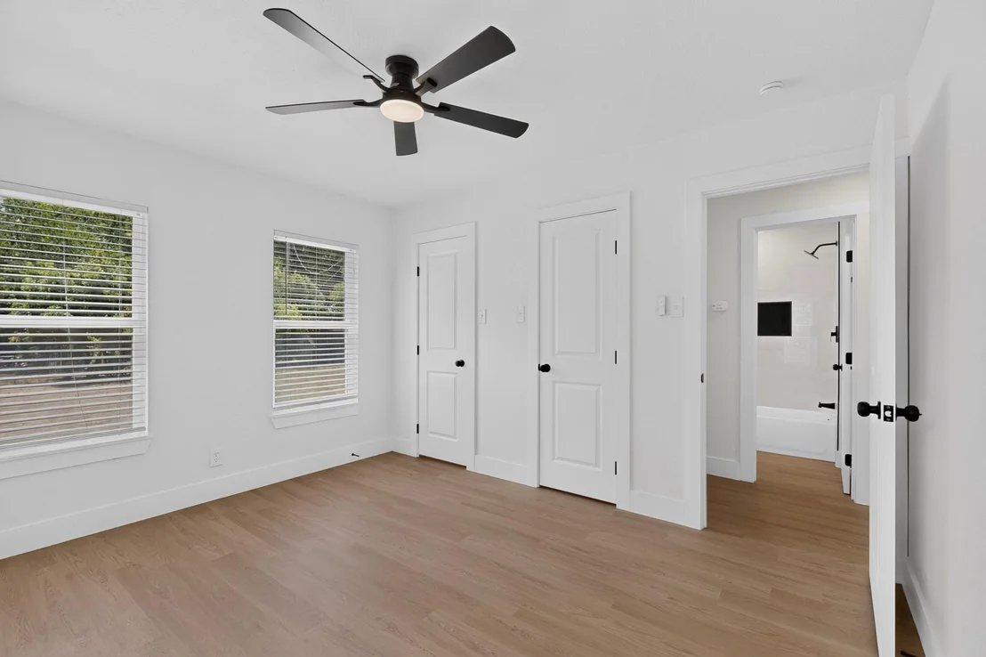 Photo of 808 Lilac Drive