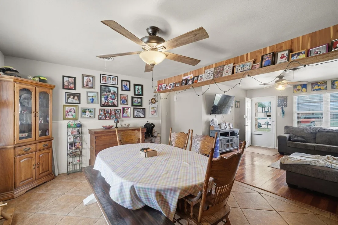 Photo of 2702 Susan Street