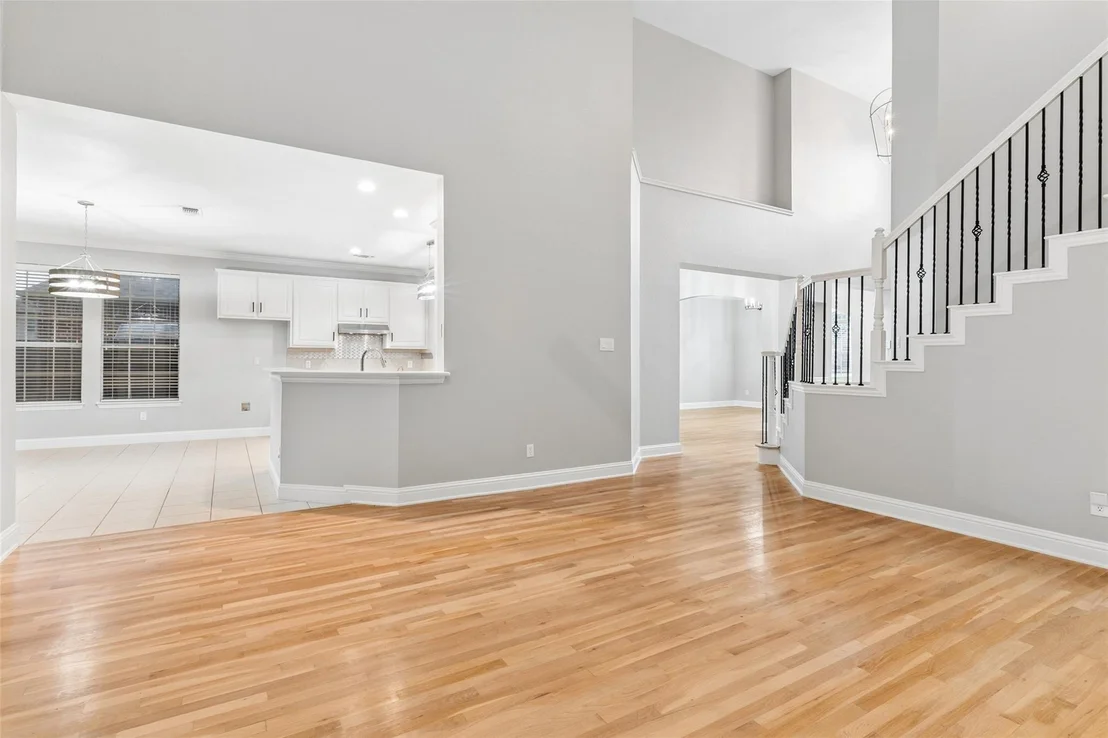 Photo of 5912 Crestberry Lane