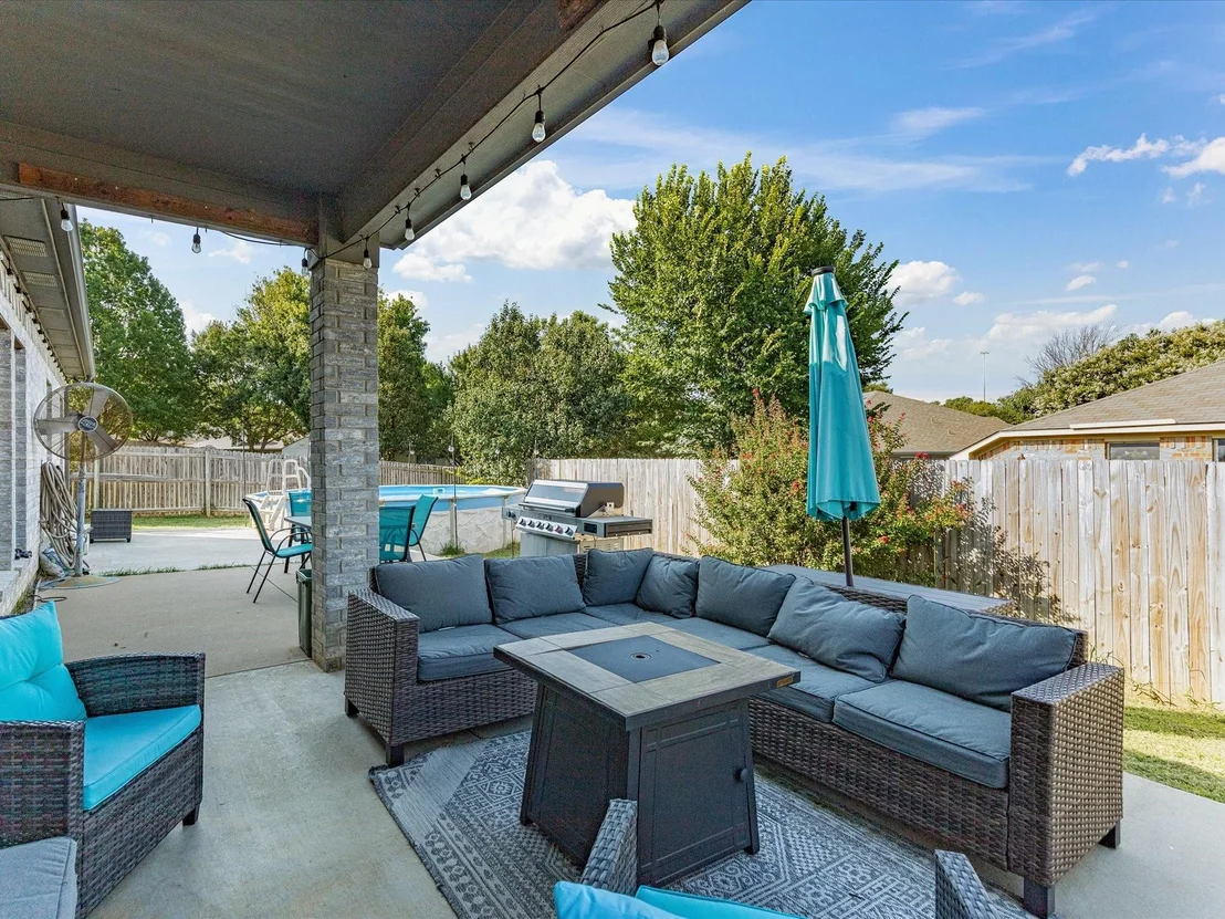 Photo of 5004 Vaquero Drive