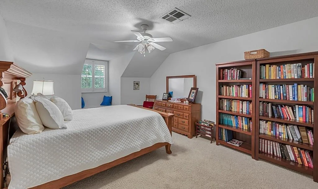 Photo of 3818 Westchester Drive