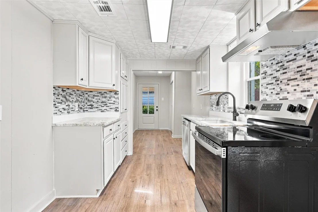 Photo of 3216 Pewitt Drive