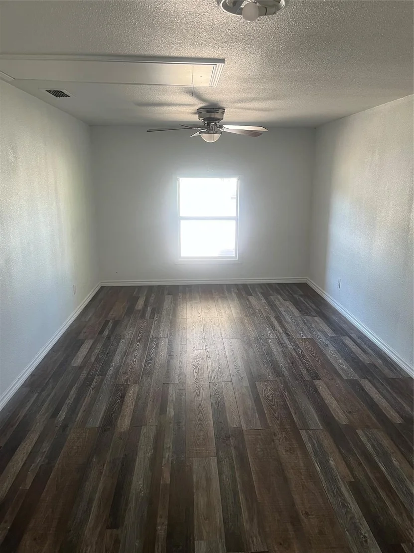 Photo of 2425 Jeanette Street