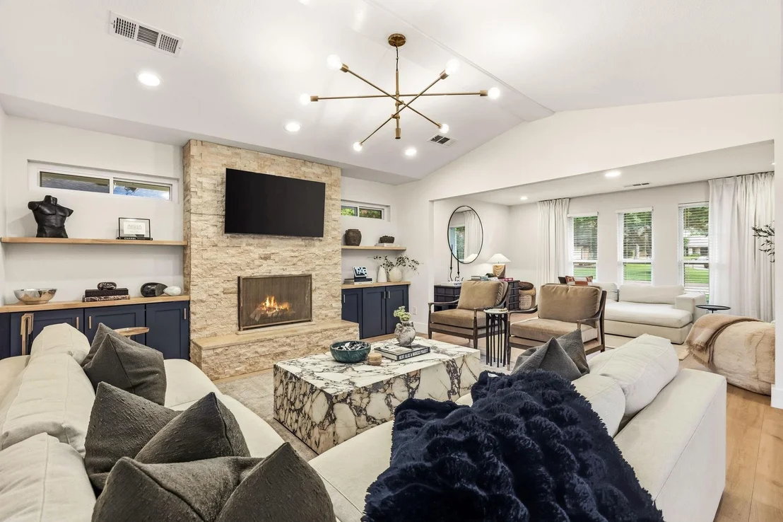 Photo of 7429 Tangleglen Drive