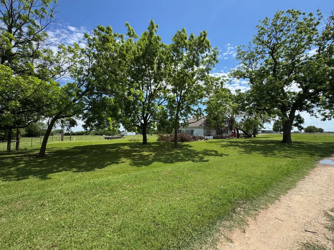 Photo of 8775 County Road 353