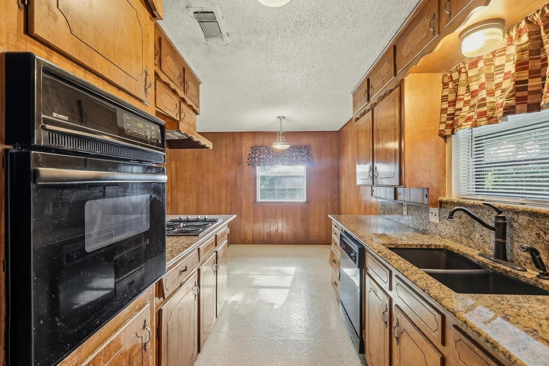 Photo of 6325 Stardust Drive