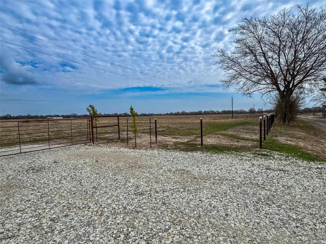Photo of 375 County Road 1515