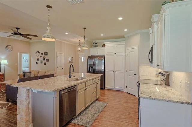 Photo of 6618 Summerwood Trail