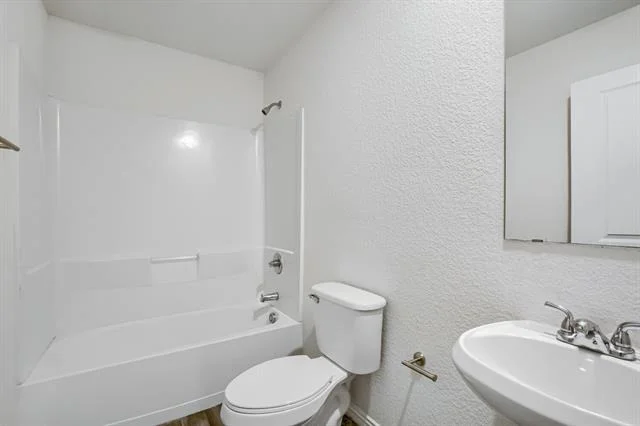 Photo of 544 Lenox Street