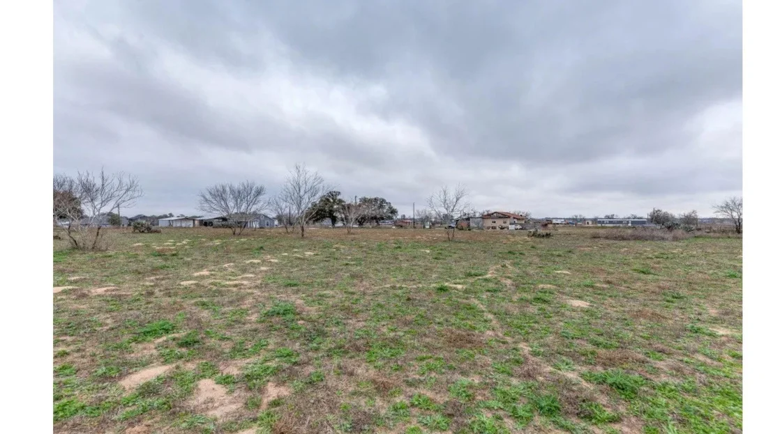 Photo of 1619 County Road 7711