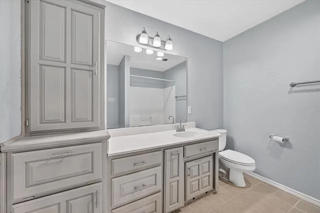 Photo of 2212 Summit Drive