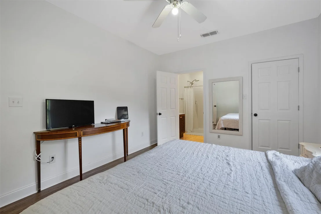 Photo of 629 El Paso