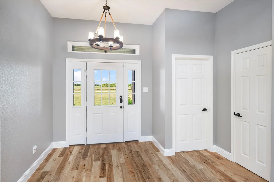 Photo of 1019 Vaughan Lane