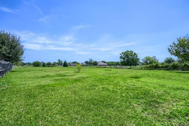 Photo of 16018 University Drive