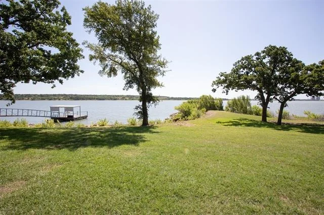 Photo of 1430 Point Road