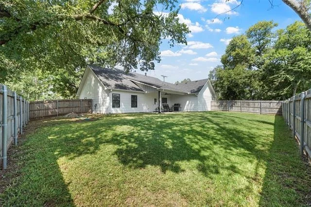 Photo of 306 Eagle Drive