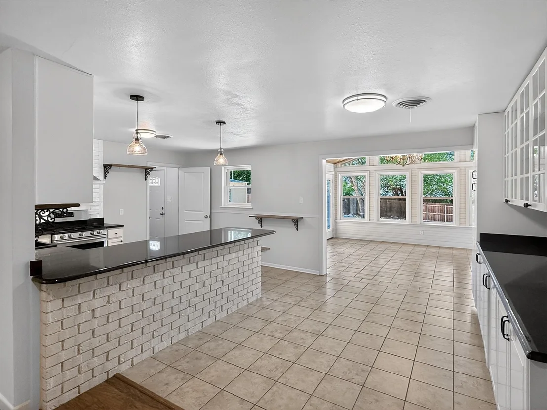 Photo of 617 Dunaway Lane