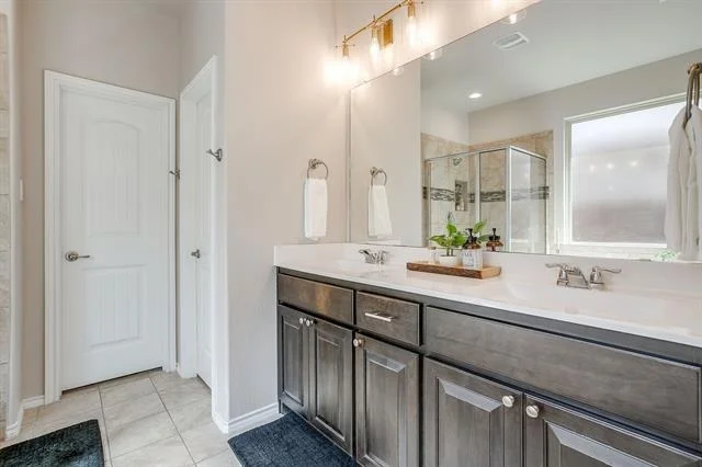Photo of 5220 Sugarcane Lane